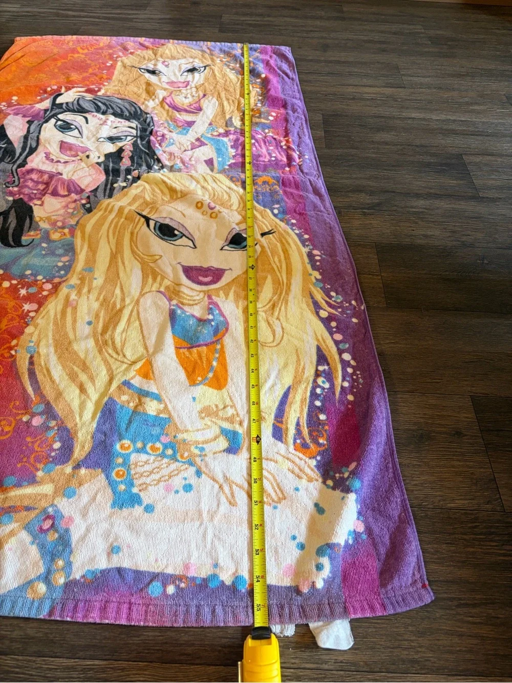 Y2K Bratz Genie Magic Colorful Beach Towel w/ Cloe, Jade, and Meygan